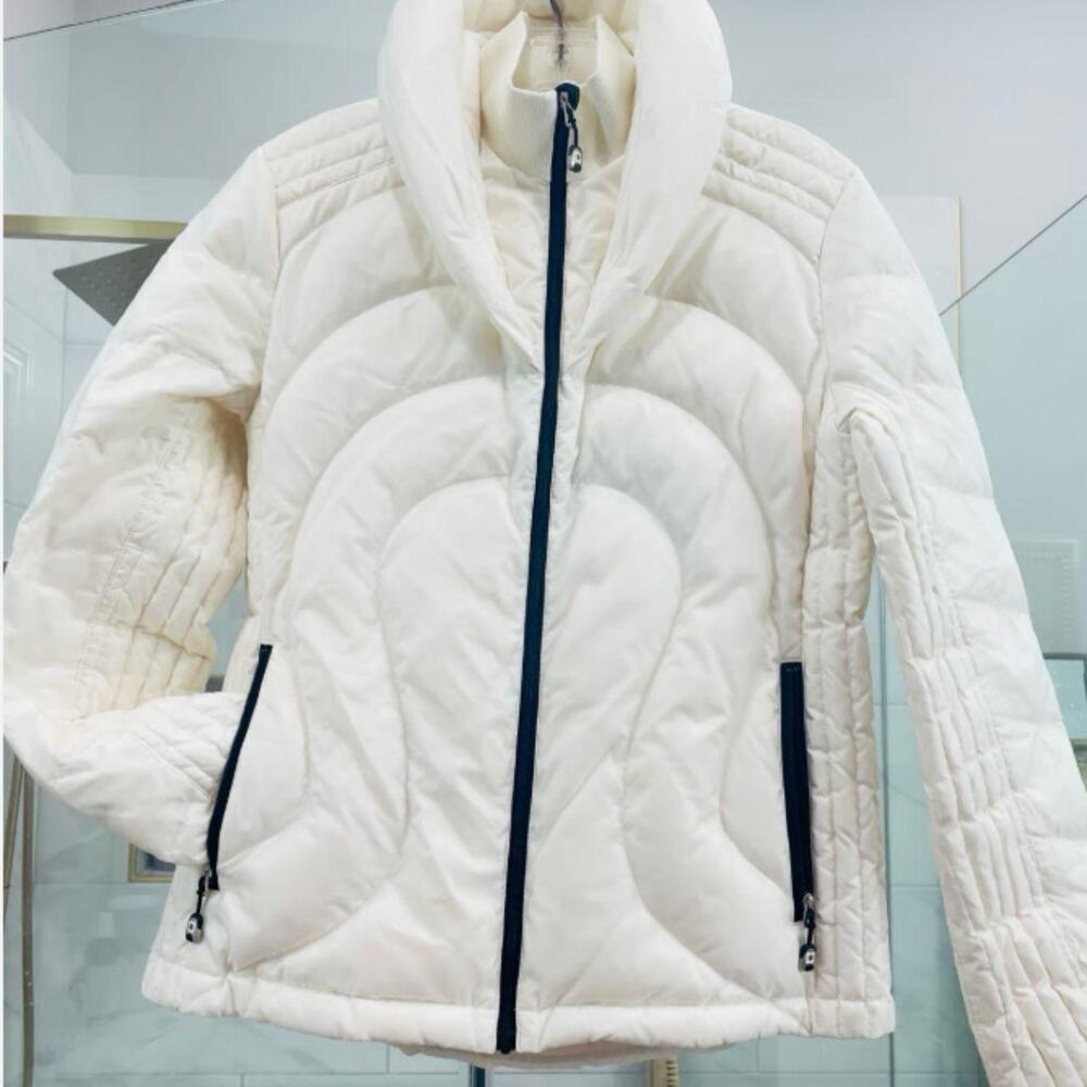 Lululemon wunder puff white down
